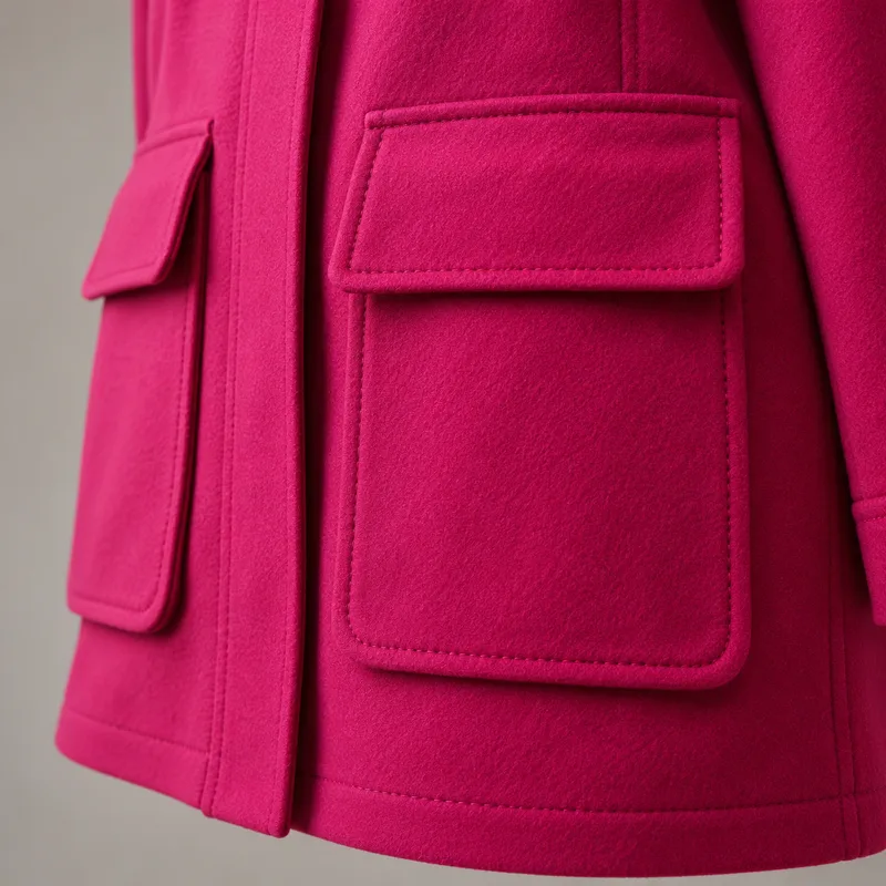 Large flap patch pockets
